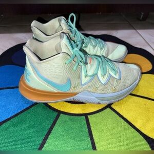 Nike Kyrie 5 Squidward size 9